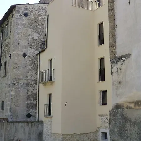 3 Bed Holiday Italian Apennines Ski/cycle/hike * Introdacqua