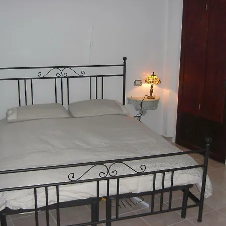 別荘 3 Bed Holiday Italian Apennines Ski/cycle/hike Introdacqua