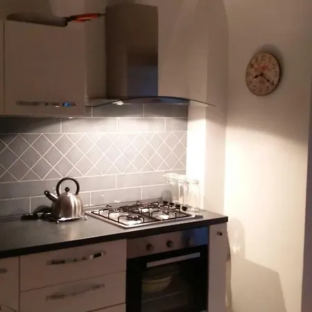 3 Bed Holiday Italian Apennines Ski/cycle/hike 別荘 *