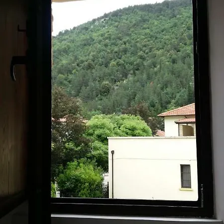 3 Bed Holiday Italian Apennines Ski/cycle/hike 別荘 *